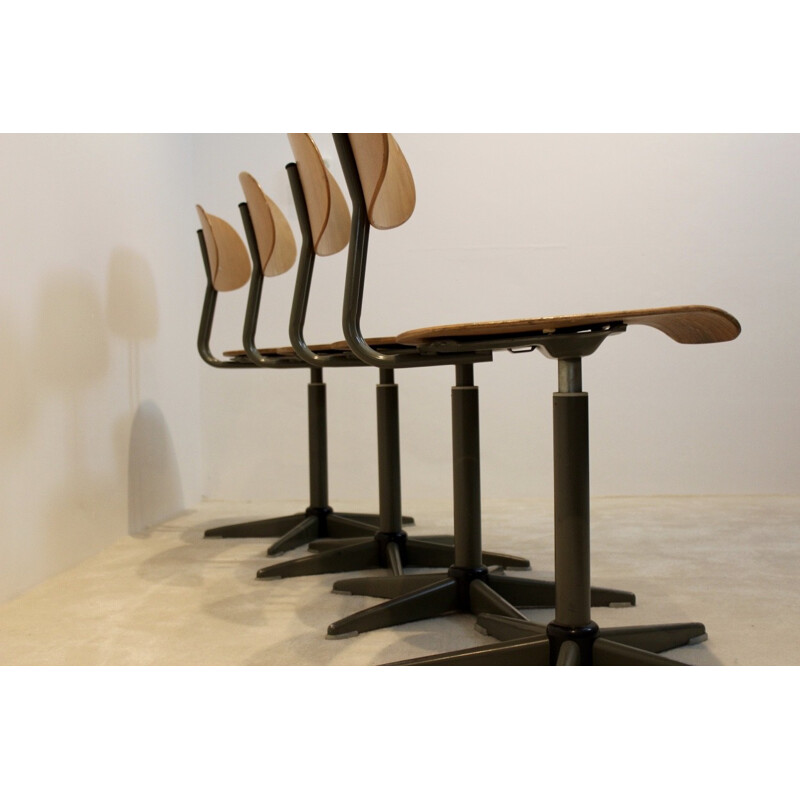 Set of 5 industrial plywood swivel chairs - 1960s