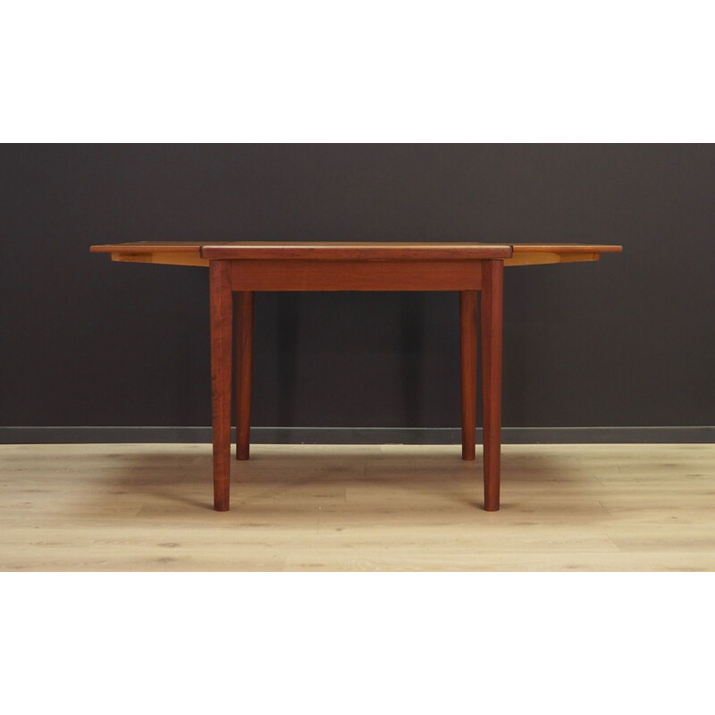 Vintage scandinavian table 1970