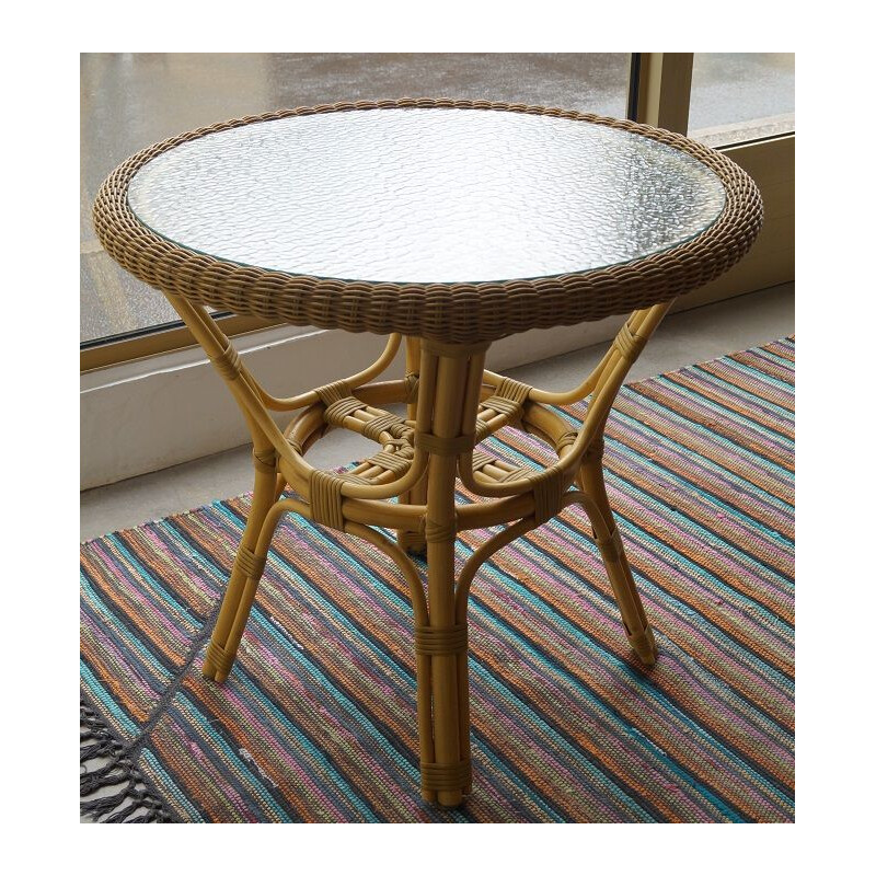 Vintage rattan and glass table 1970