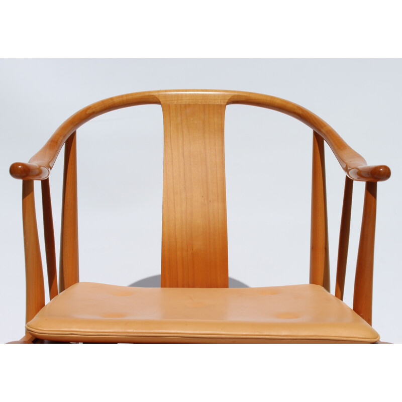 Set of 4 vintage Chinese Hans J. Wegner chairs by Fritz Hansen 1999