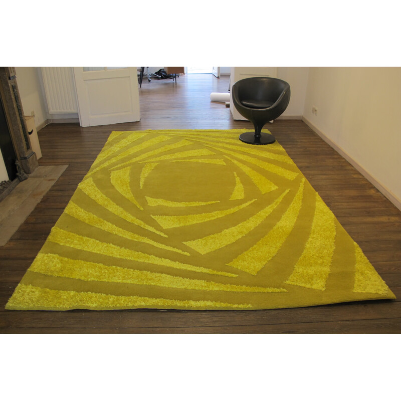 Roche Bobois "Soleil"  rug in yellow wool - 1980s