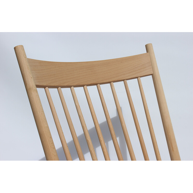 Vintage Rocking chair of beech and paper cord by Hans J. Wegner 1944s