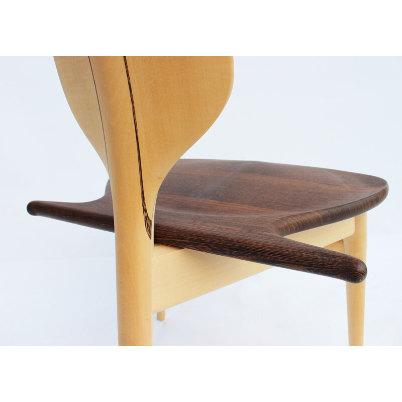 Vintage valet chair Hans J. Wegner of maple and wengé  by PP Furniture 1951s