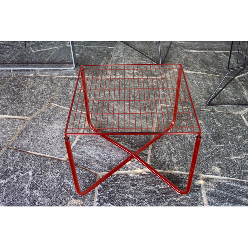 Mesa jarpen roja vintage de Niels Gammelgard para Ikea, 1983