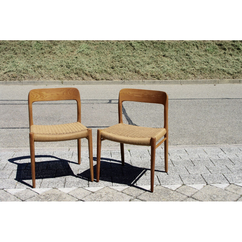 Pair of vintage chair by Otto Moller 1960s