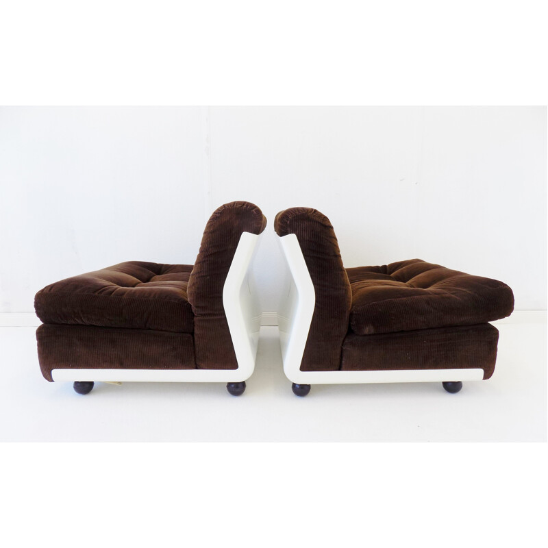 Pair of vintage C&B Italia Amanta loungechairs by Mario Bellini 1970s