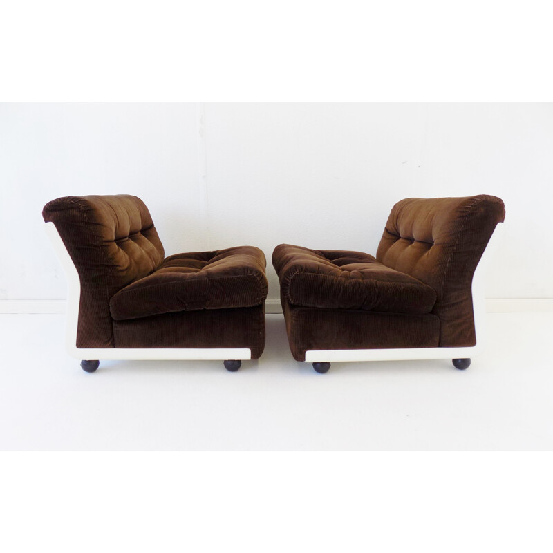 Pair of vintage C&B Italia Amanta loungechairs by Mario Bellini 1970s