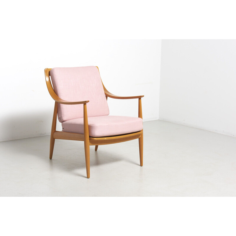 Vintage Pink Easy Chair by P. Hvidt & O. Molgaard-Nielsen Danmark 1953