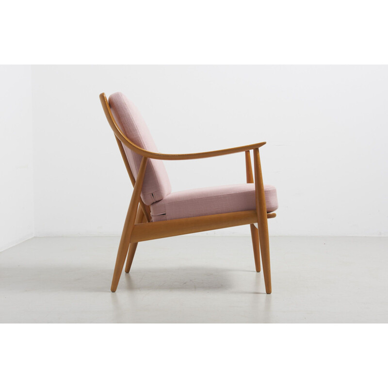 Vintage Pink Easy Chair by P. Hvidt & O. Molgaard-Nielsen Danmark 1953