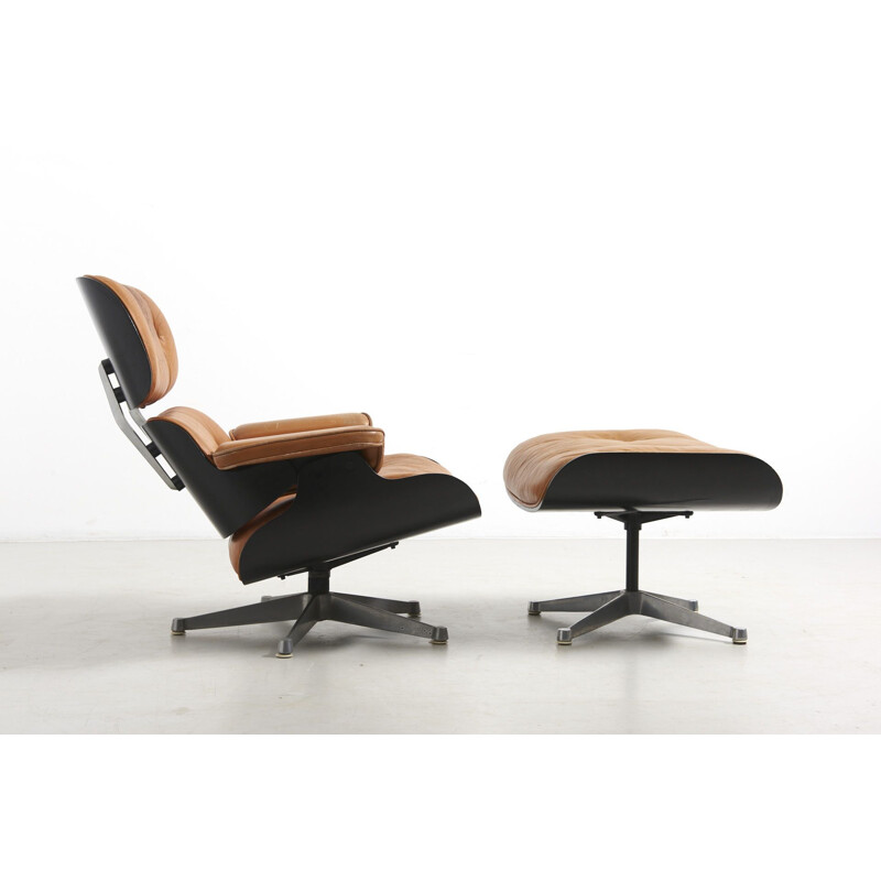 Vintage Lounge Chair with Ottoman by Charles and Ray Eames for Herman Miller USA 1950s