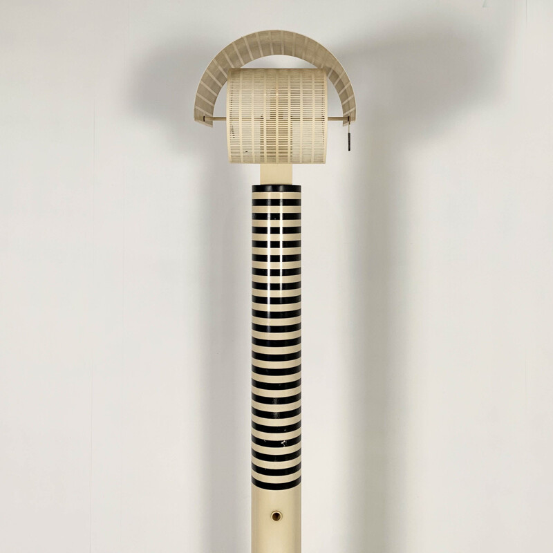 Lampe de sol "Shogun" de Mario Botta pour Artemide, années 1980