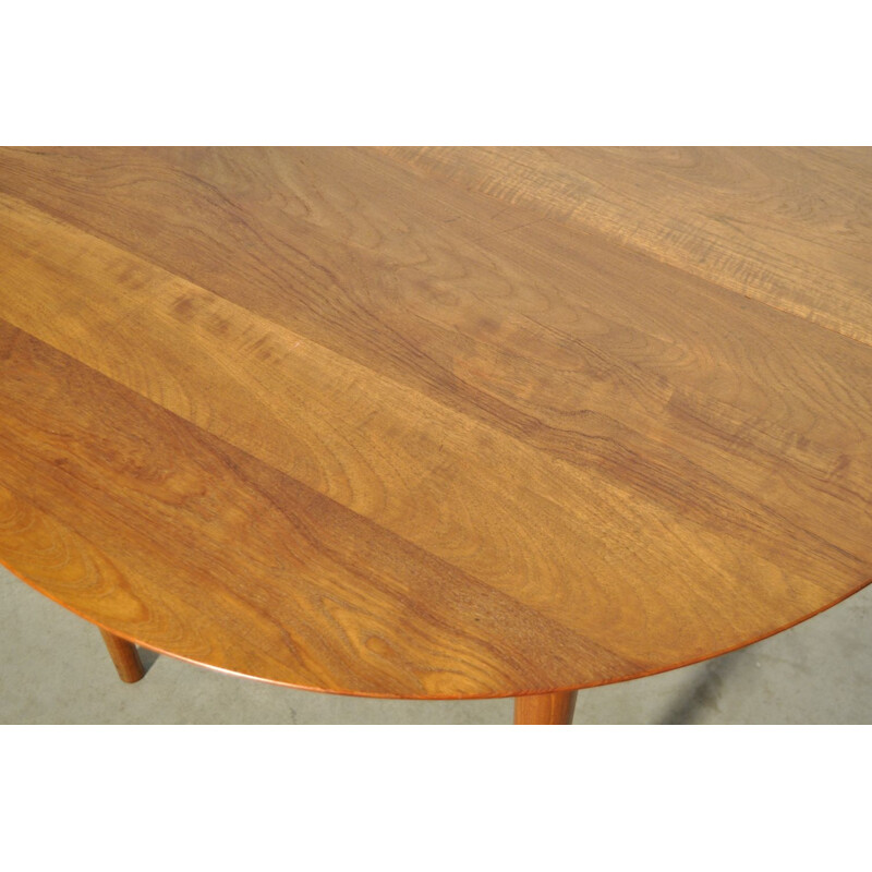 Vintage round extendable teak dining table  Danish 1950s