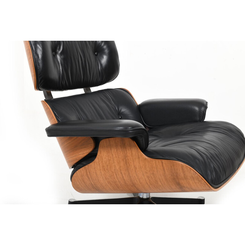 Vintage Charles & Ray Eames Lounge Chair by Vitra 1956s