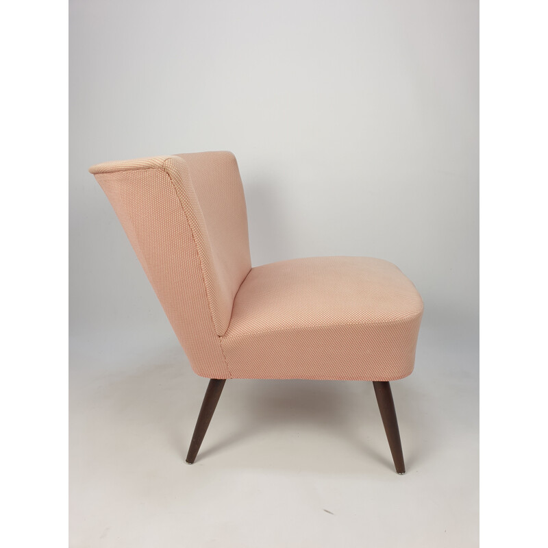 Vintage pink chair 1950