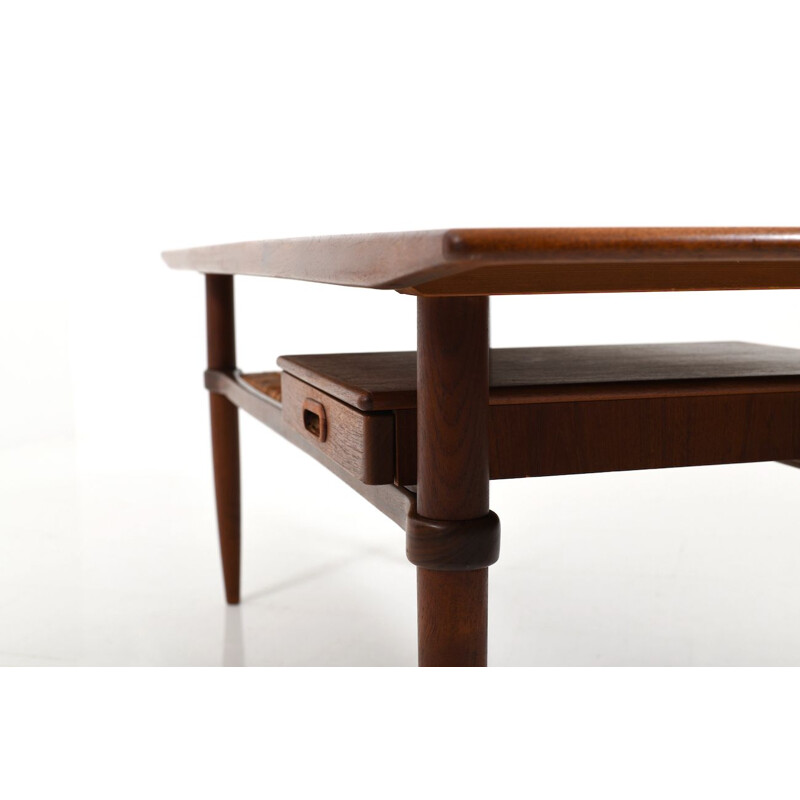 Vintage Beautiful Danish Rectangular Sofa Table in Teak 1955s