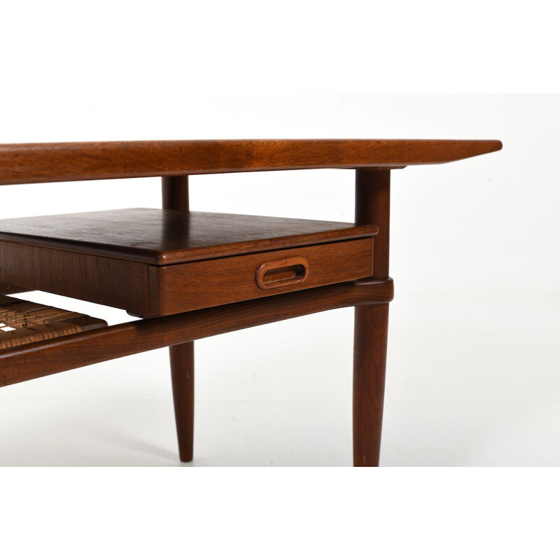 Vintage Beautiful Danish Rectangular Sofa Table in Teak 1955s