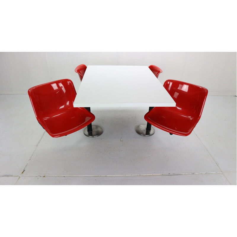 Table vintage et 4 chaises vintage à encastrer pour Tecno 1970
