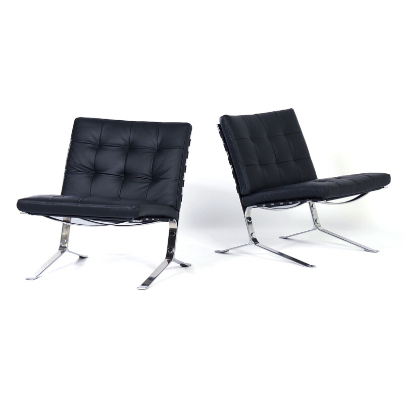 Pair of vintage Joker Lounge Chairs by Olivier Mourgue for Airborne in Black Leather 1960s