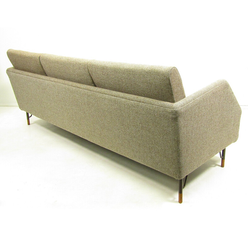 BO-77 Bovirke sofa in teak and beige fabric, Finn JUHL - 1953