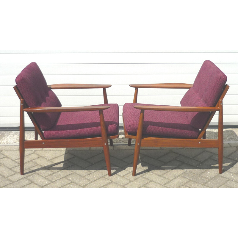 Pair of scandinavian armchairs in teak and fabric - 1960s