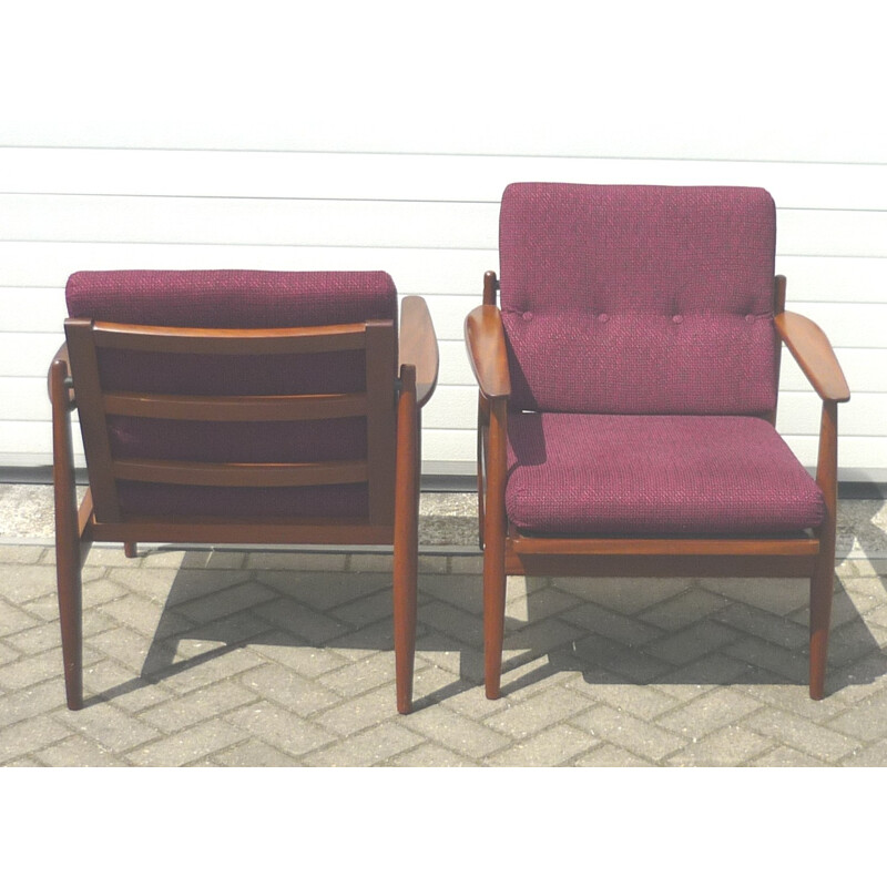 Pair of scandinavian armchairs in teak and fabric - 1960s