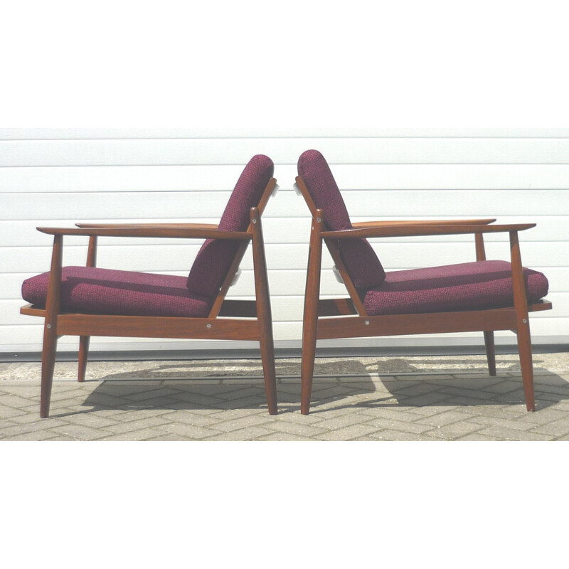 Pair of scandinavian armchairs in teak and fabric - 1960s