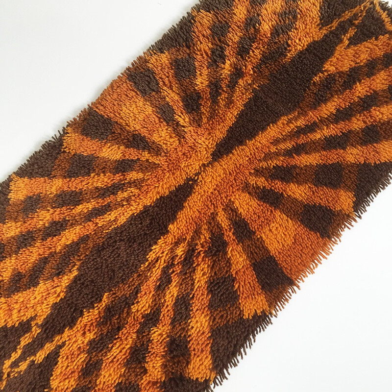 Scandinavian rug in orange and brown wool mix - 1970s