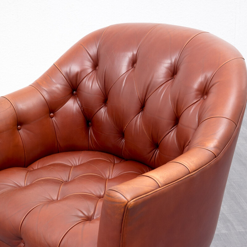 Vintage armchair in leather - 1960s