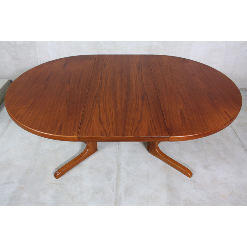 Vintage Teak Round Dining Table, Danish 1960s