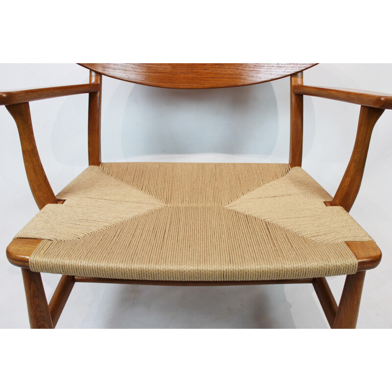 Vintage Armchair, model CH22, of oak and papercord designed by Hans J. Wegner by Carl Hansen & Son 1950s