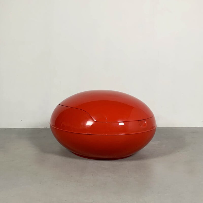 FauteuIL garden Egg vintage rouge GN1 par Peter Ghyczy pour VEB Synthese 1970