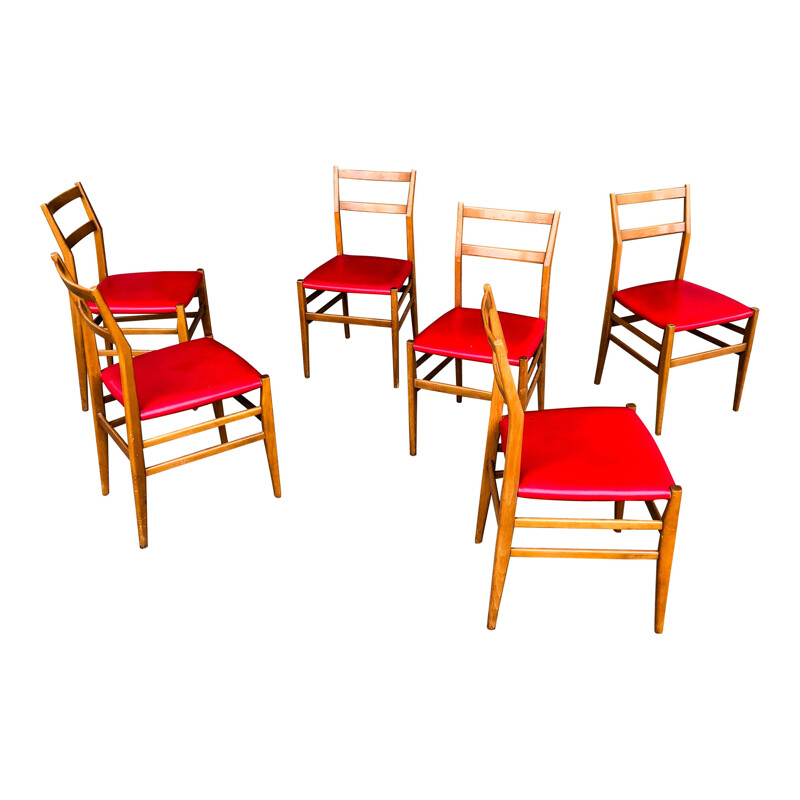 Set of 6 vintage chairs in ash and red faux leather "leggera" by Gio Ponti for Cassina, 1950
