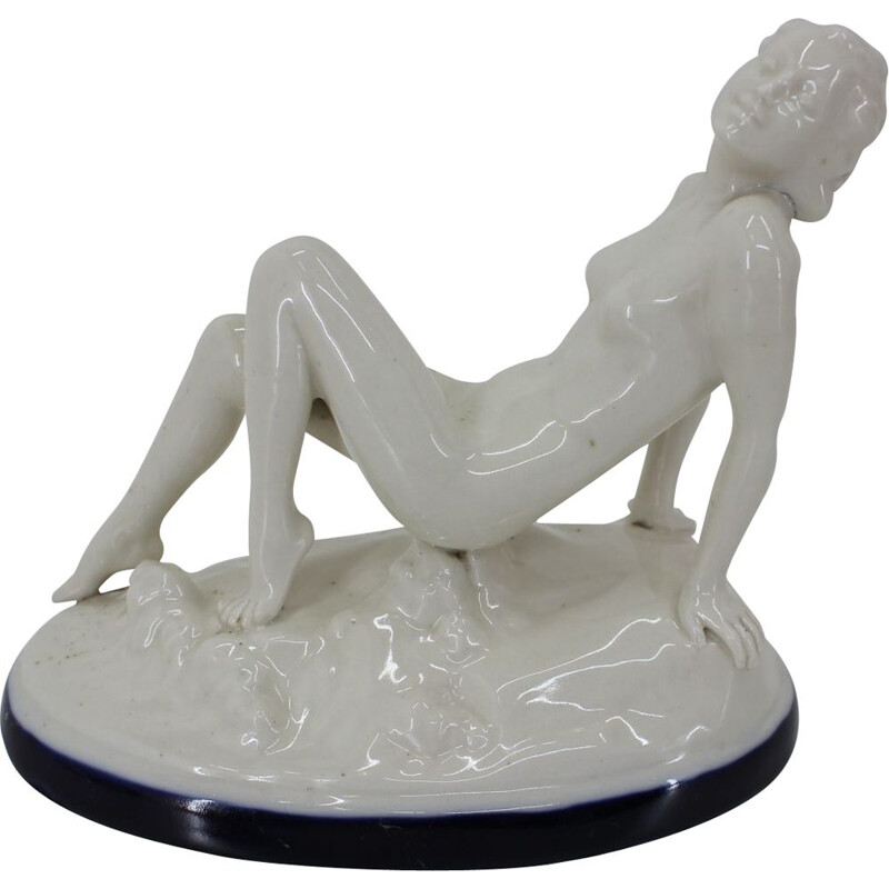 Sculpture vintage en céramique représentant une femme nue assise, Art déco 1930