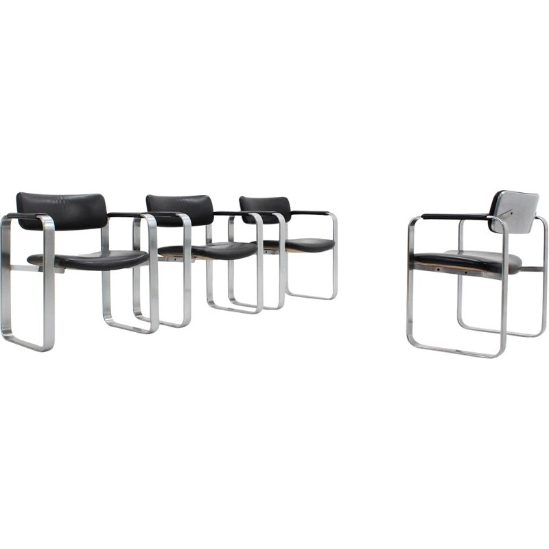 4 Vintage Executive dining chairs by Eero Aarnio for Mobel Italia, 1960s