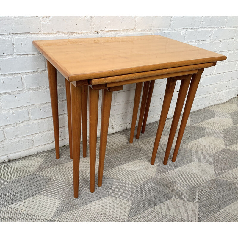 Tables gigogne vintage en bois