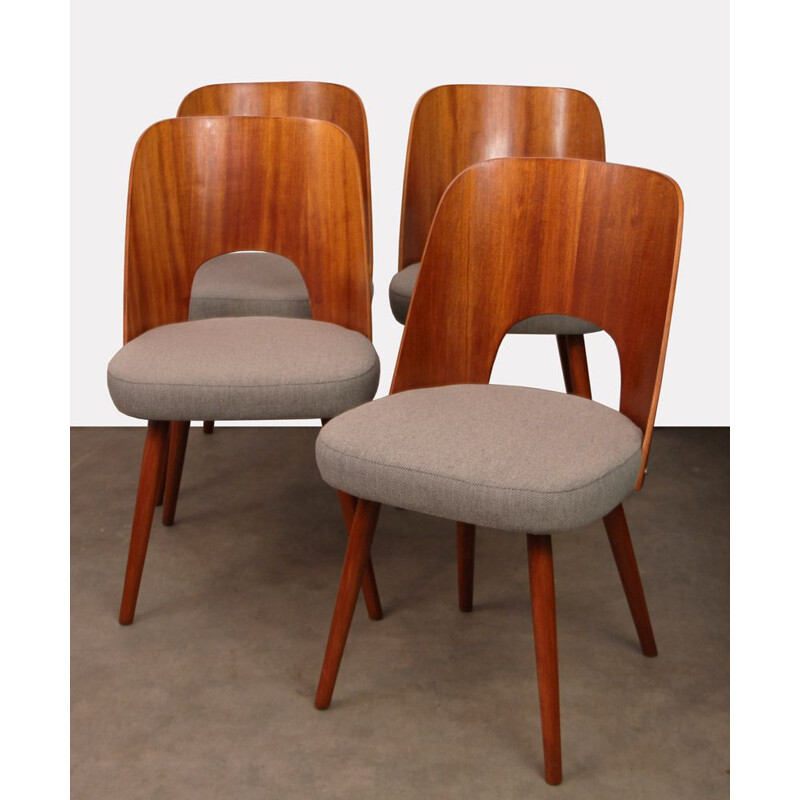 Set of 4 vintage chairs by Oswald Haerdlt for Tatra Nabytok, 1950