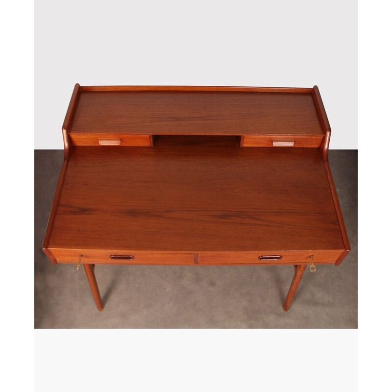 Vintage desk by Arne Wahl Iversen, Scandinavian model 64 1960
