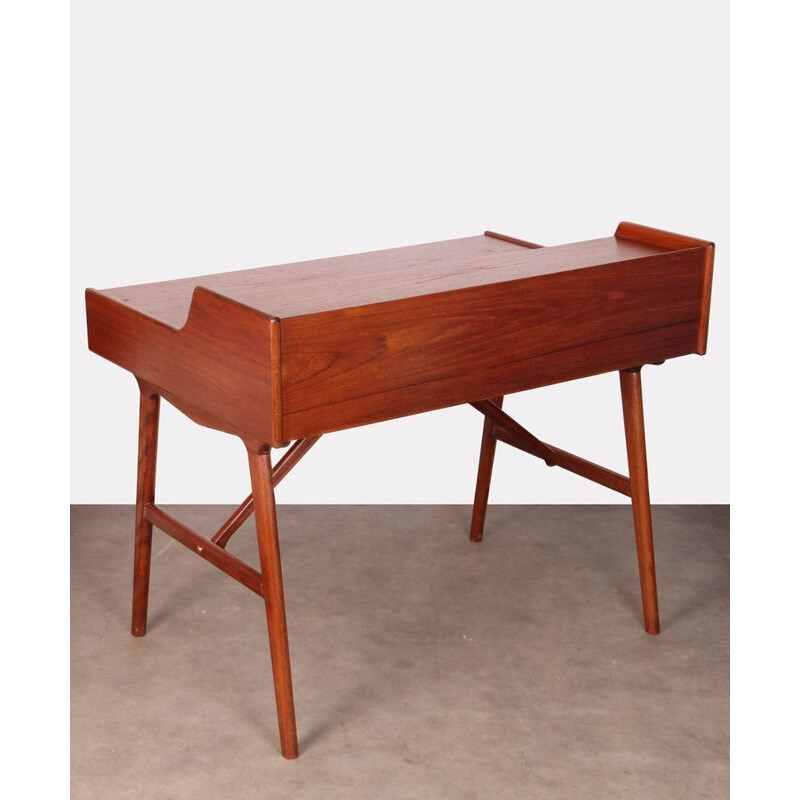 Vintage desk by Arne Wahl Iversen, Scandinavian model 64 1960