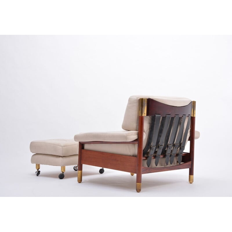 Vintage lounge armchair with Ottoman in beige leather by Carlo de Carli, Italy 1960