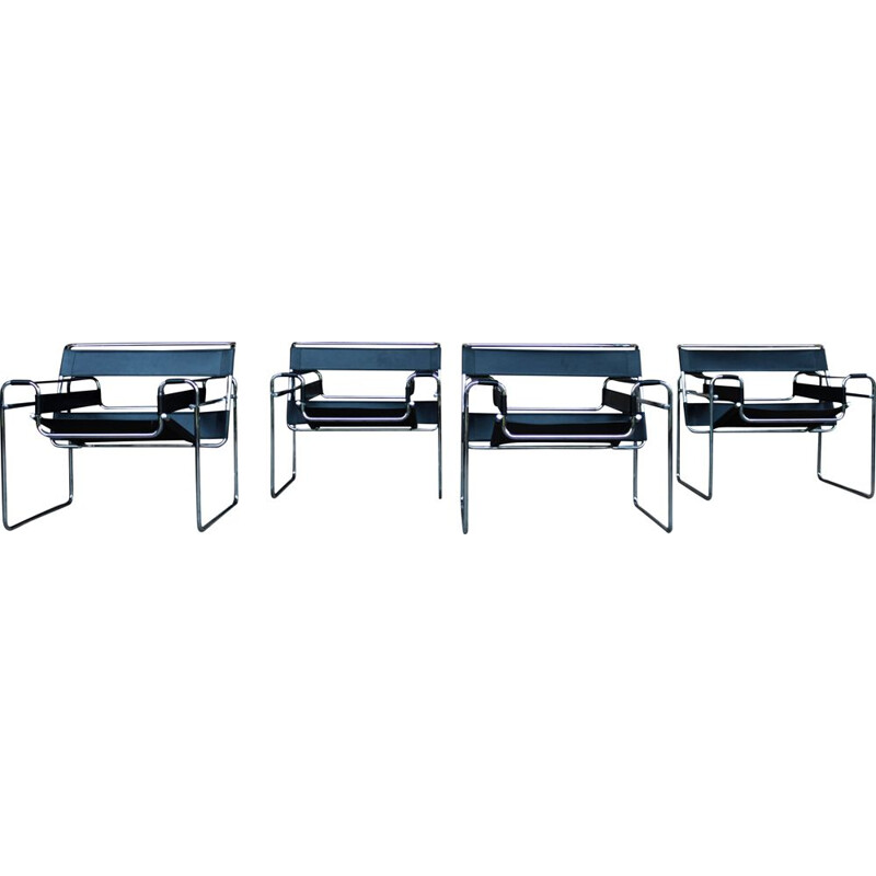 Set of 4 vintage Wassily Armchair by Marcel Breuer for Gavina 1972