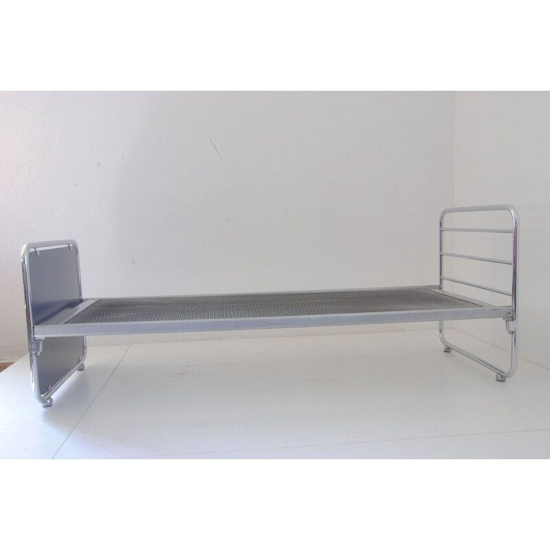 Vintage Chrome-plated vintage bed by Willem Hendrik Gispen for Gispen, 1930s 