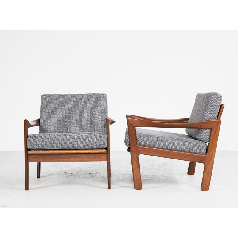 Midcentury pair of easy chairs in teak by Illum Wikkelsø for Eilersen Danish 1960s