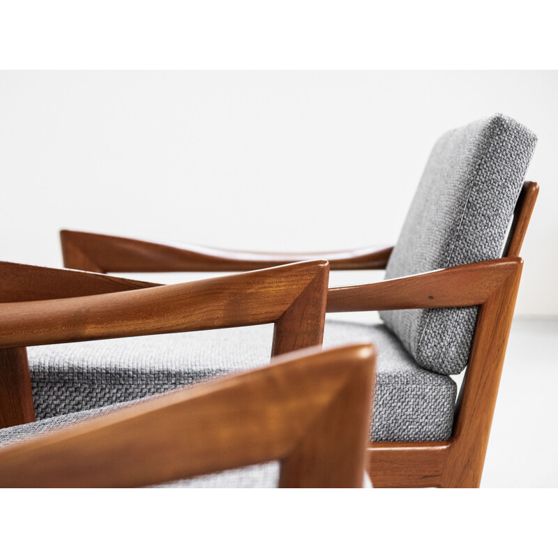 Midcentury pair of easy chairs in teak by Illum Wikkelsø for Eilersen Danish 1960s