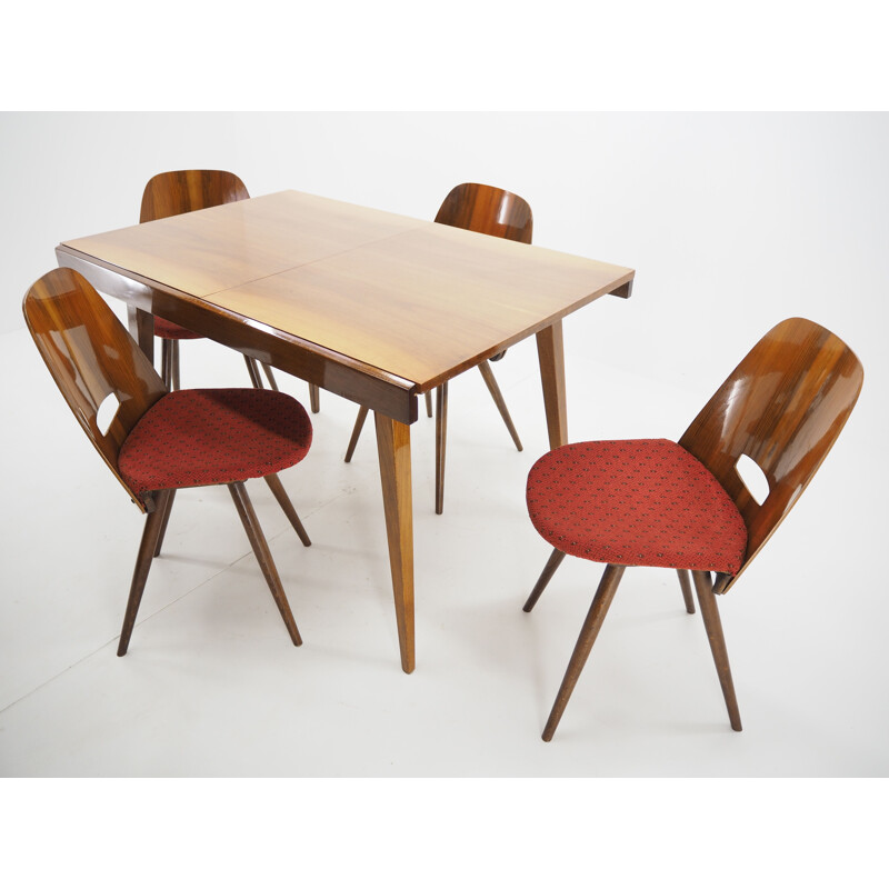 Chaises et table de salle à manger vintage Tatra Pravenec 1960