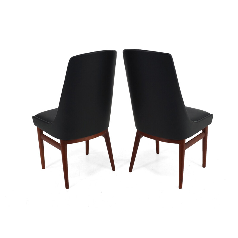 Paar Scandinavische stoelen met hoge rugleuning - 1960