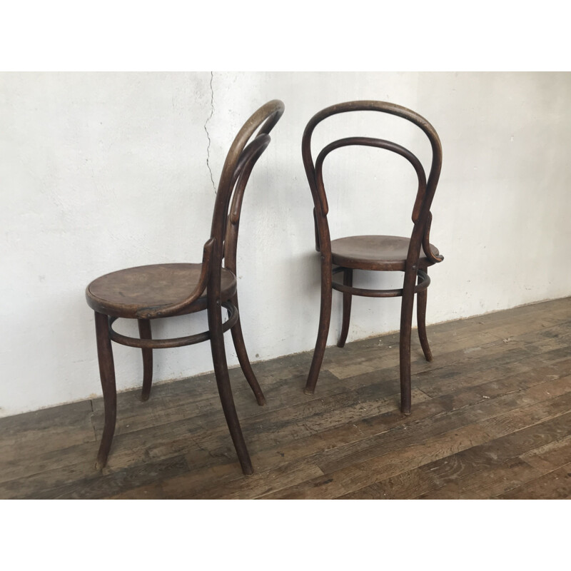 Pair of vintage Thonet bentwood chairs 1950