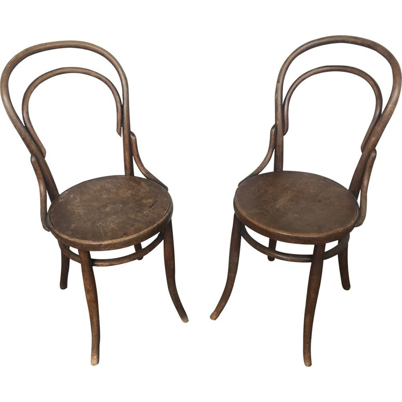 Pair of vintage Thonet bentwood chairs 1950