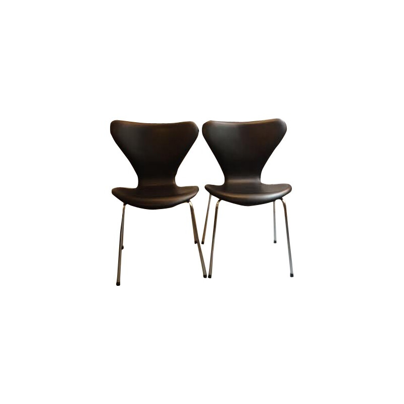 3107 4 chairs, Arne JACOBSEN - 1980s