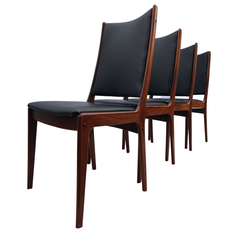 Set of 6 Mid Century  Brazilian Rosewood High Back Dining Chairs by Johannes Andersen for Uldum Danish Møbelfabric