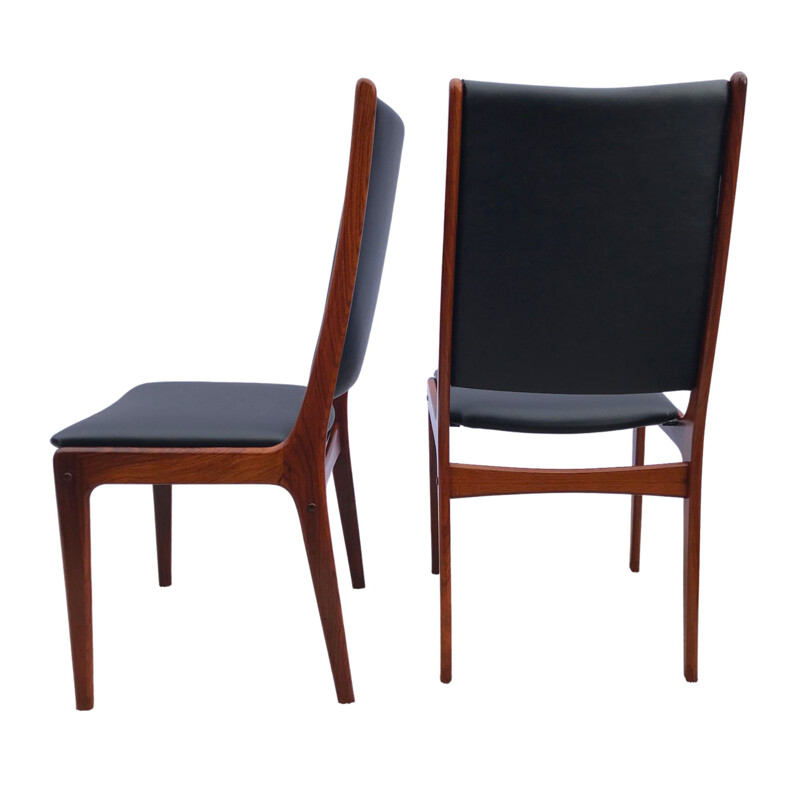 Set of 6 Mid Century  Brazilian Rosewood High Back Dining Chairs by Johannes Andersen for Uldum Danish Møbelfabric